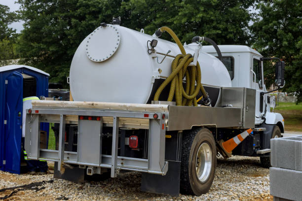 Best Luxury portable toilet rental  in Old Miakka, FL